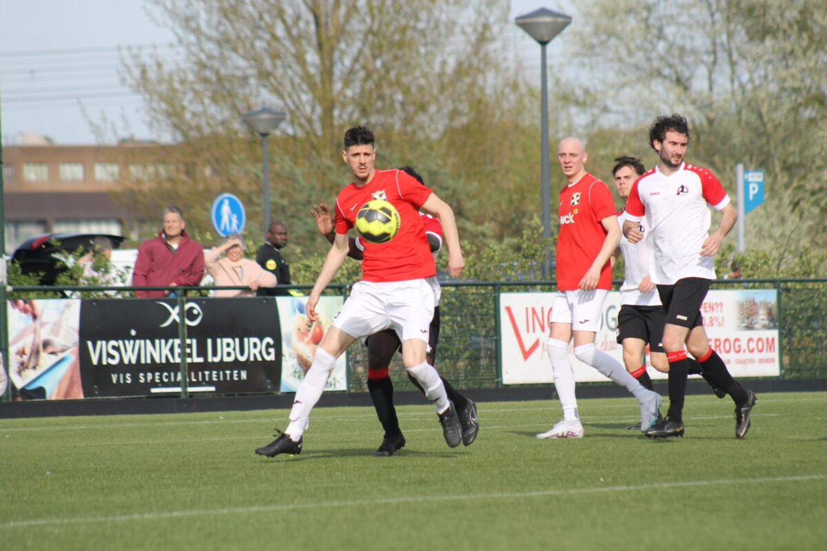 Forza Almere Ondanks Gelijkspel Nog Steeds Op Koers Voor Kampioenschap