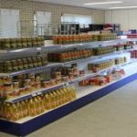 Tientallen extra gezinnen kloppen aan voor hulp bij het VoedselLoket Almere vla_supermarkt_004