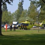 Jongedame gewond na aanrijding met stadsbus bij bushalte Parkwijk, Eikenstraat in Almere