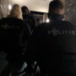 politie inval trapportaal almere