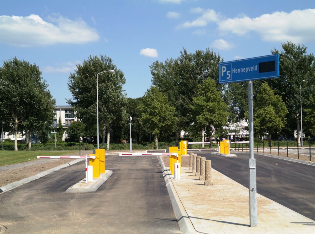 hennepveld parkeerterrein