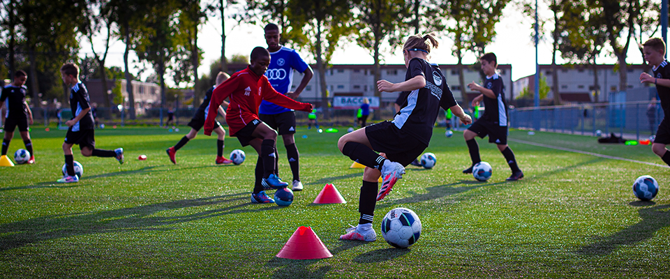 cropped-sporting-almere-academy