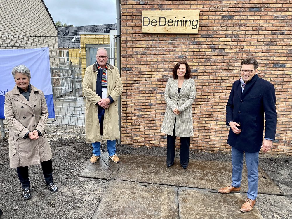 de deining opening