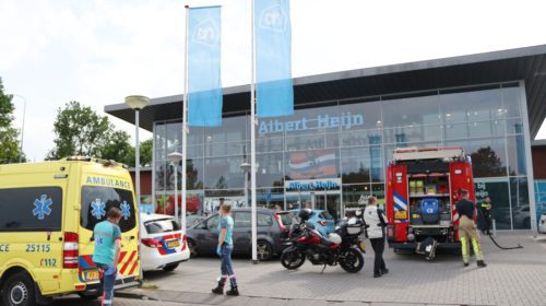 Albert Heijn ontruimd door brand in parkeergarage, Juan Grisstraat in Almere