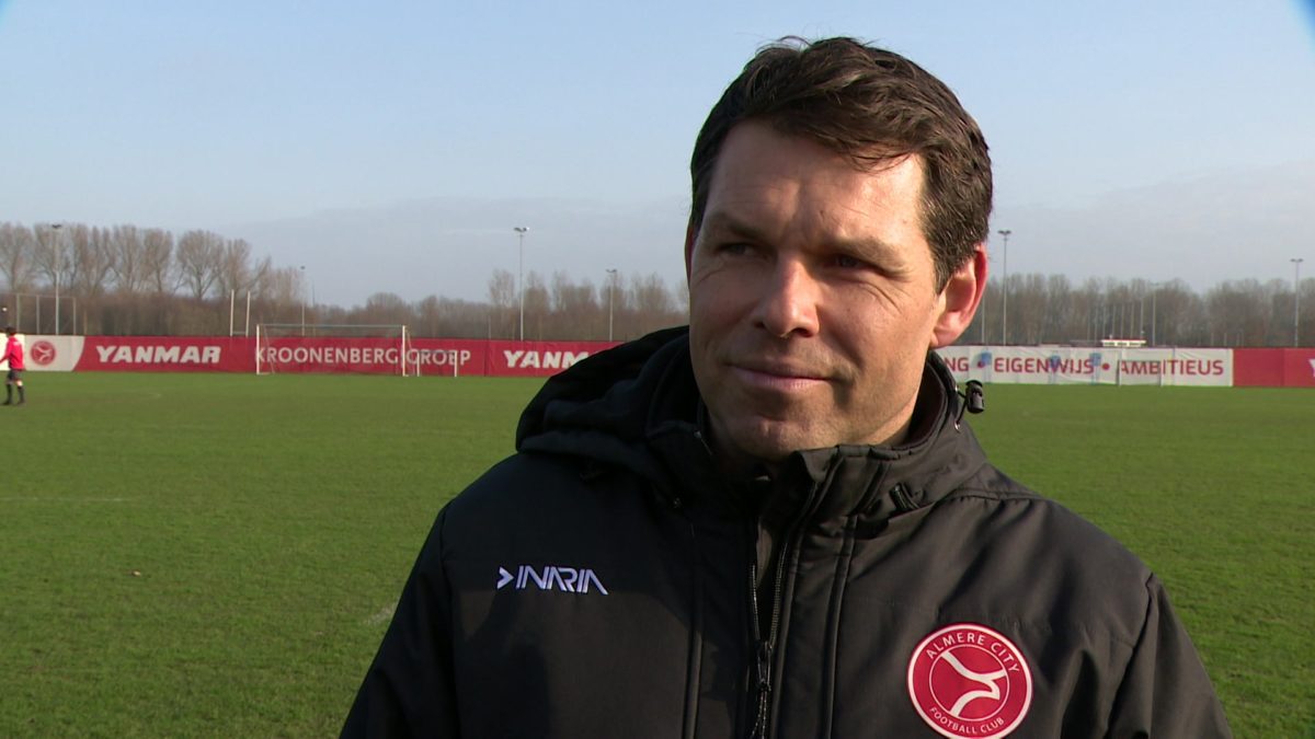 Assistent-trainer Rijsdijk vertrekt per direct bij Almere City FC