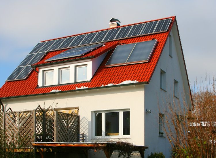 zonnepanelen dakkapel-met-zonneboiler