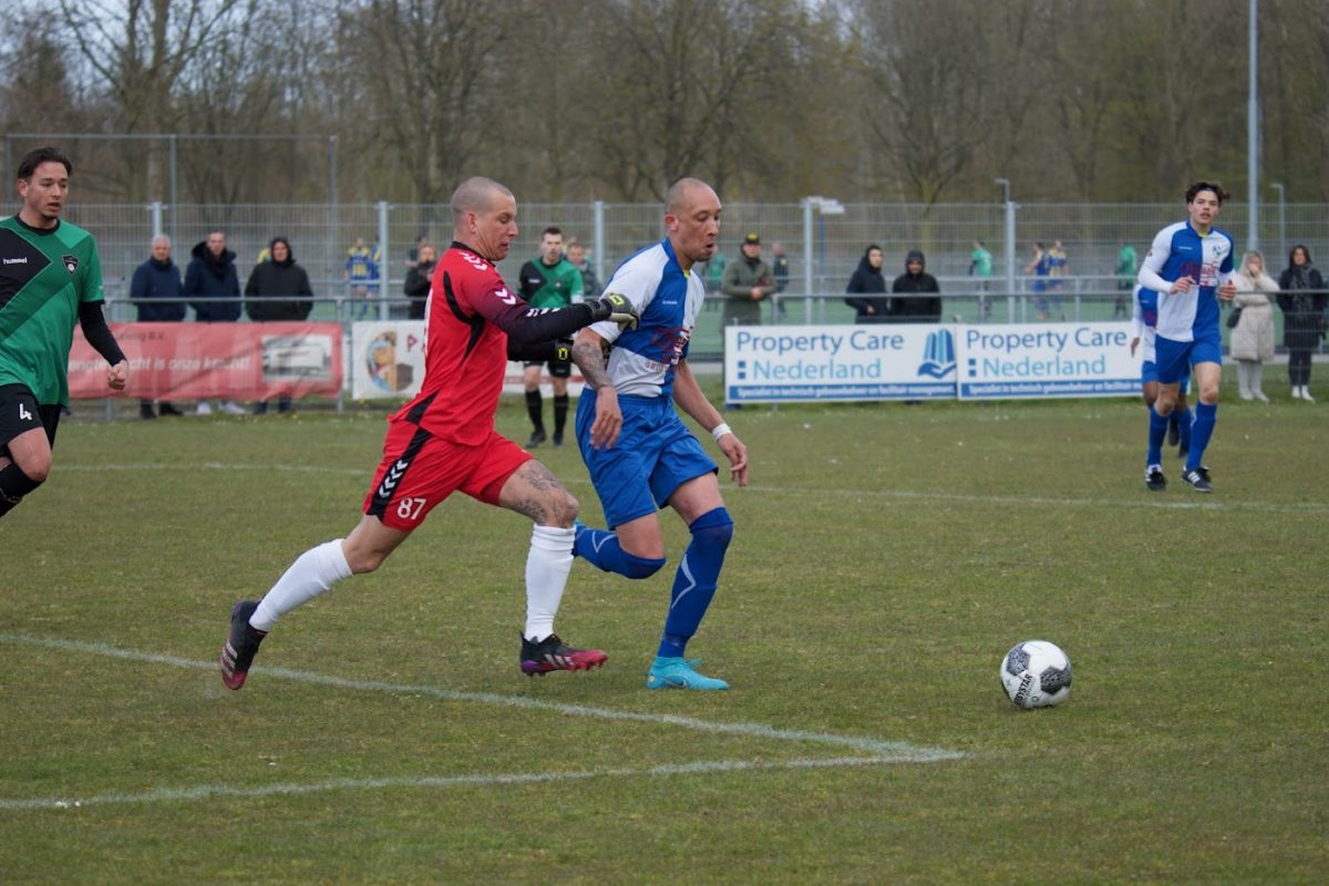 ASC Waterwijk de tweede helft simpel langs FC Almere. (0-3).