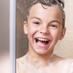 Spaar water én energie: douche max. 5 minuten