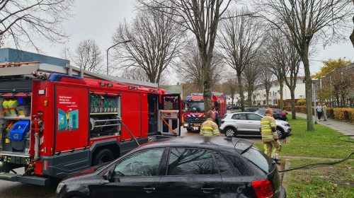 Hulpdiensten groots ingezet voor incident bij woning, Hollywoodlaan in Almere