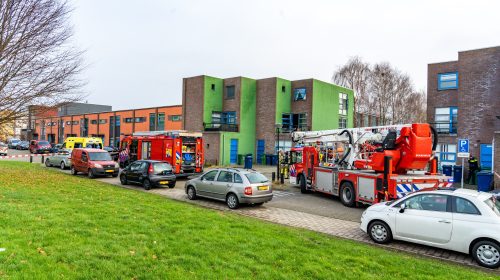 Traumahelikopter opgeroepen na brand in appartement Almere