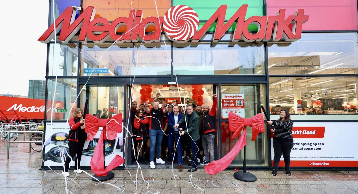 MediaMarkt Almere na grondige feestelijk heropend · Omroep Almere