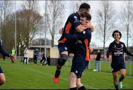 Sporting Almere slaat in de tweede helft toe: Sherwan Mustafa de grote man met een hattrick