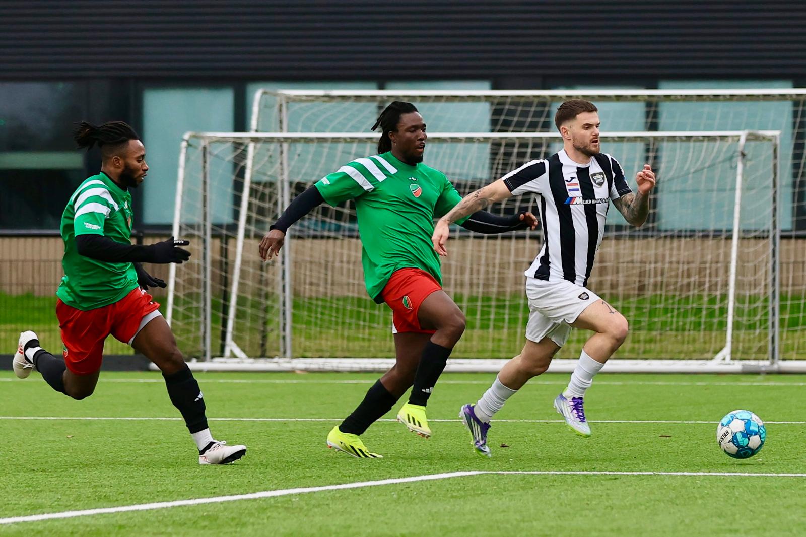 Forza Almere blijft in de winningmood en sluit eerste seizoenshelft goed af