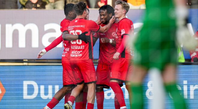 Knappe winst Almere City tegen De Graafschap