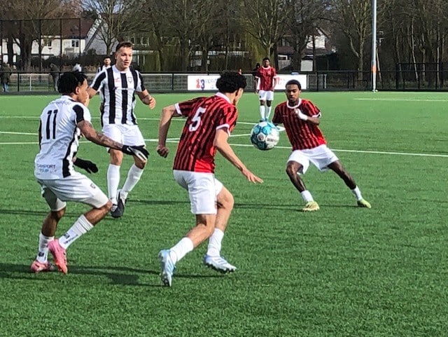 Forza Almere blijft koploper Diemen op de voet volgen en wint verdiend van DTA Fortius