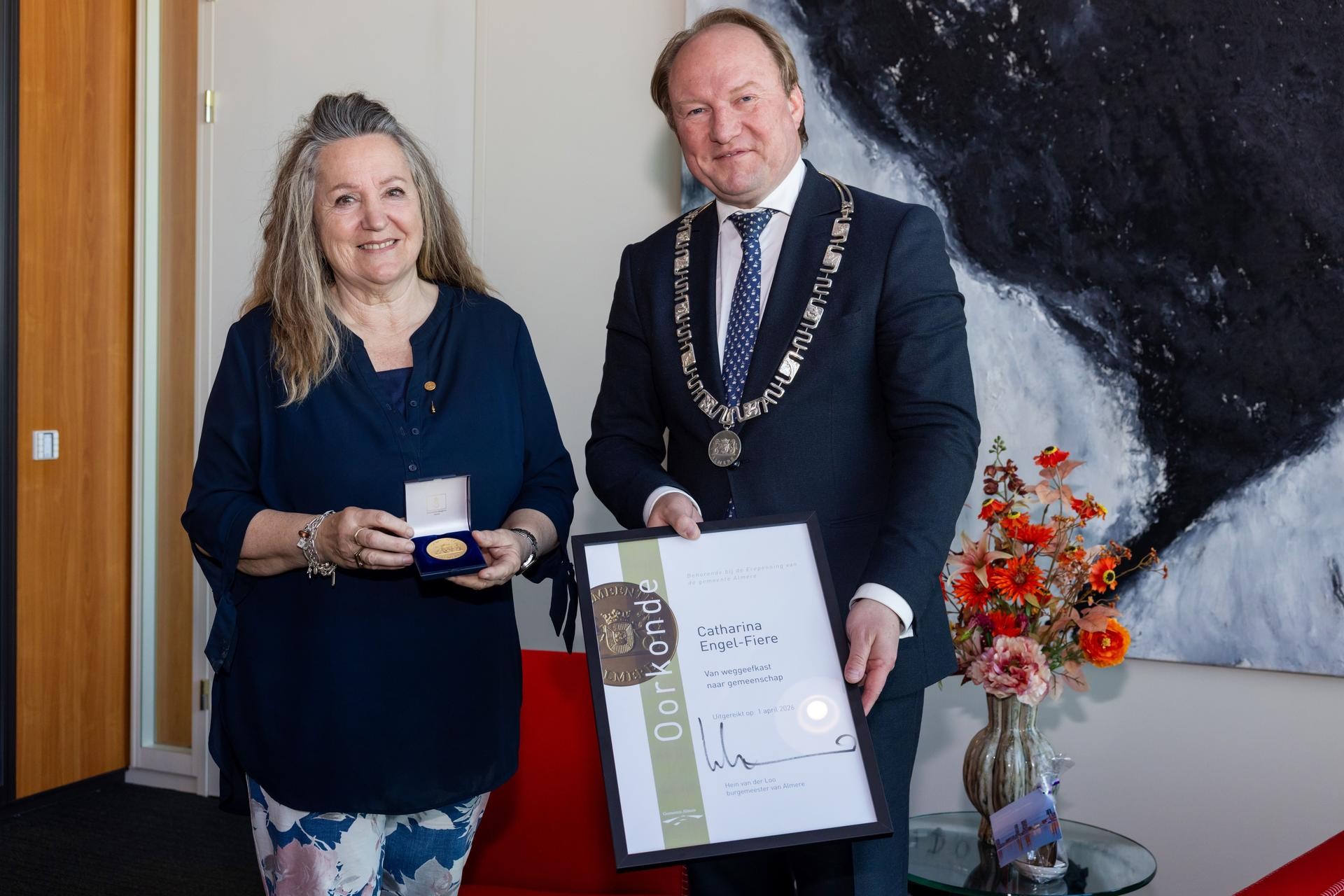 Erepenning van Almere voor Carin Fiere