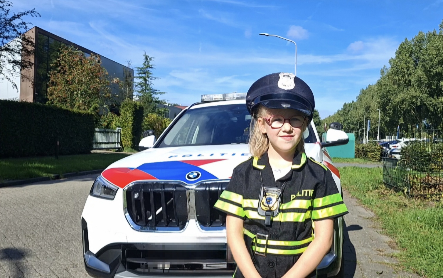 Politie opent deuren tijdens Burendag in Almere Buiten
