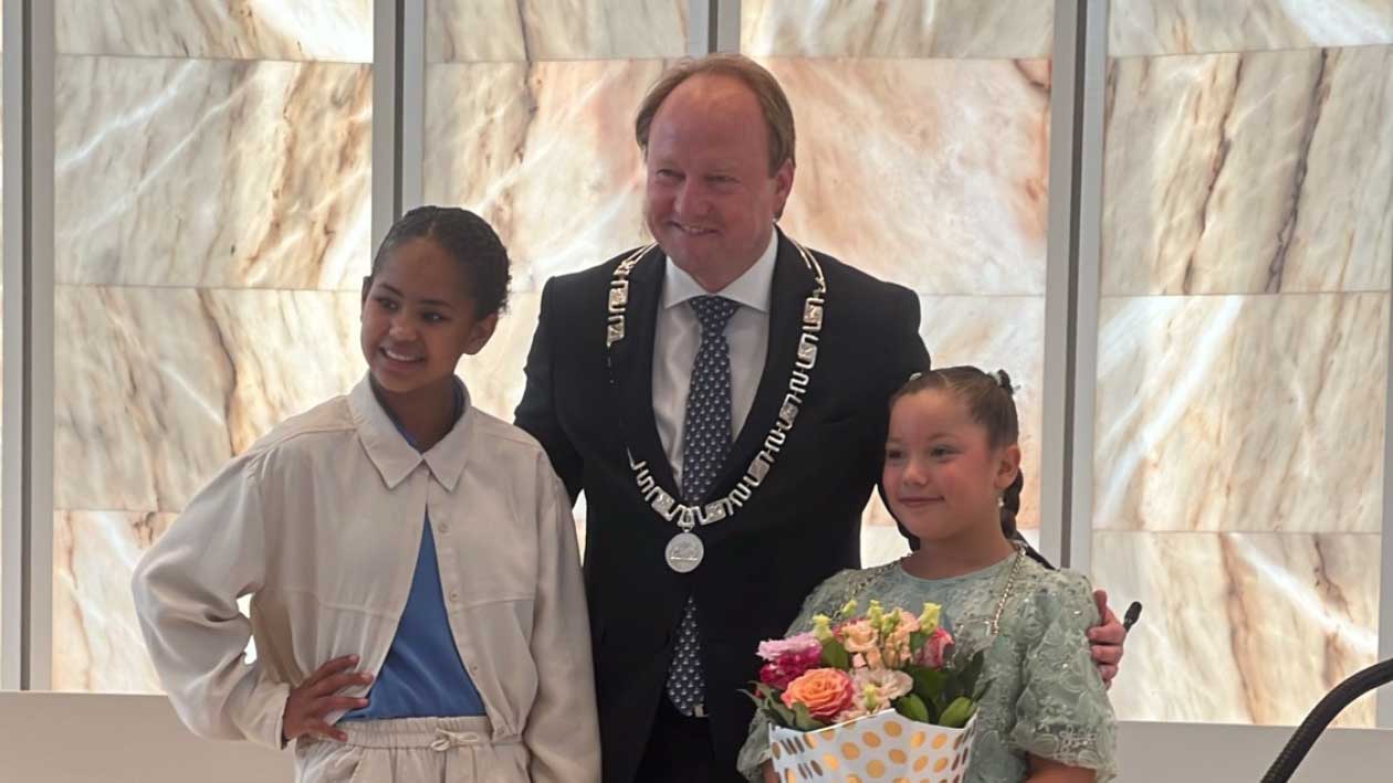 Xenevieve geïnstalleerd als vierde kinderburgemeester van Almere